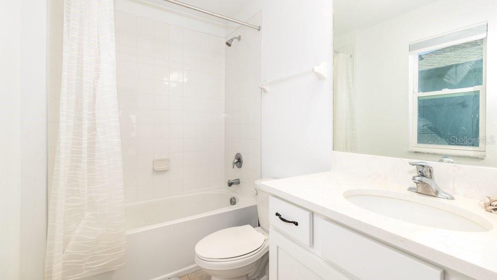 Image 19 of 28 For 7824 Notched Pine Bend