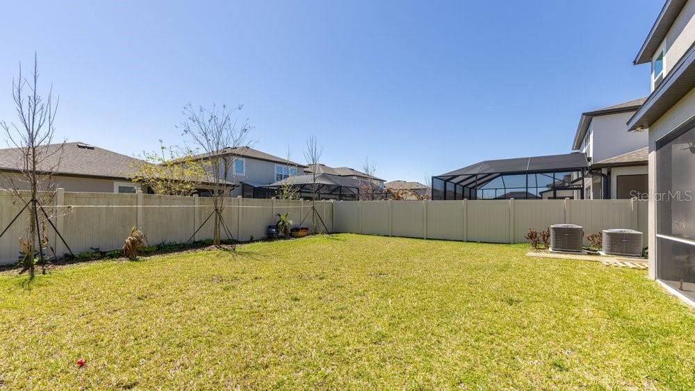 Image 25 of 28 For 7824 Notched Pine Bend