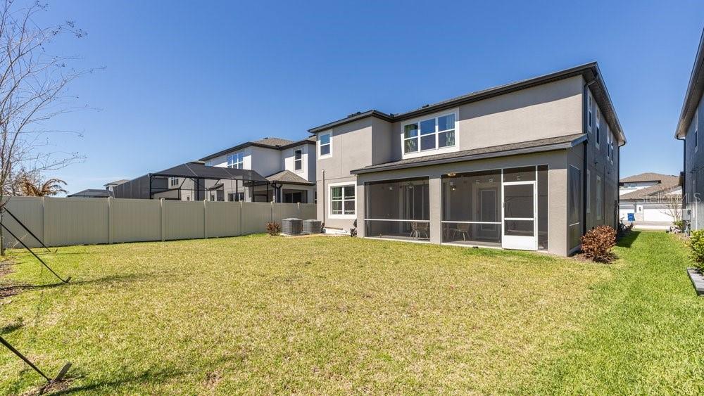 Image 26 of 28 For 7824 Notched Pine Bend