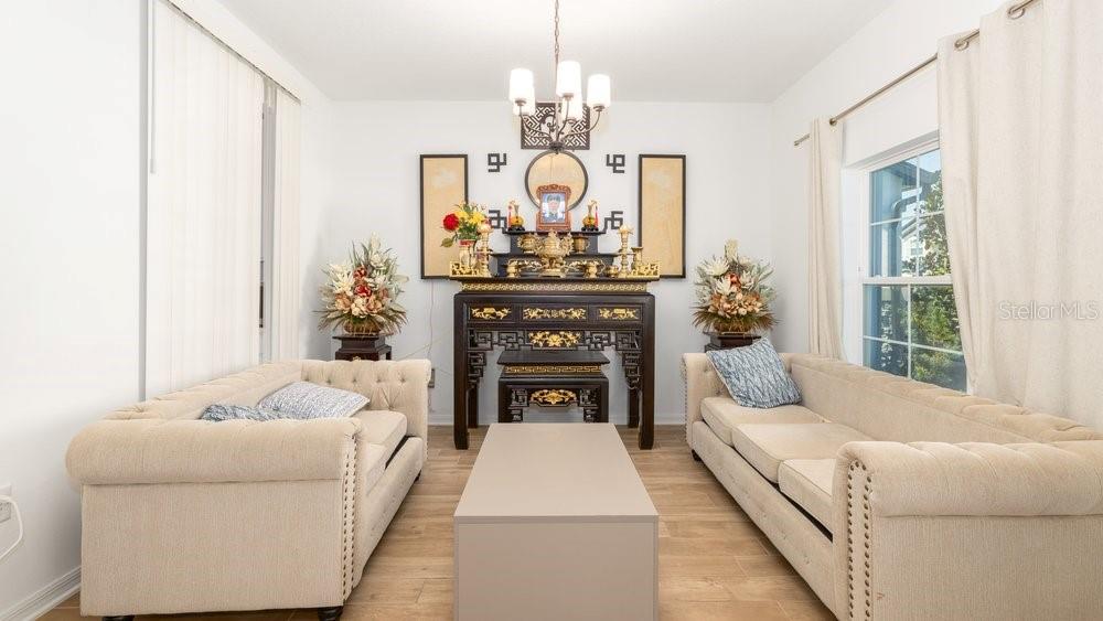 Image 4 of 28 For 7824 Notched Pine Bend