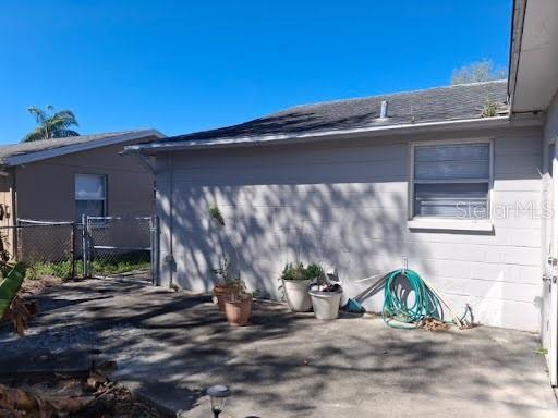 Image 28 of 31 For 8724 Sabal Way