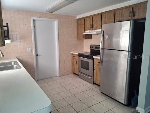 Image 6 of 31 For 8724 Sabal Way