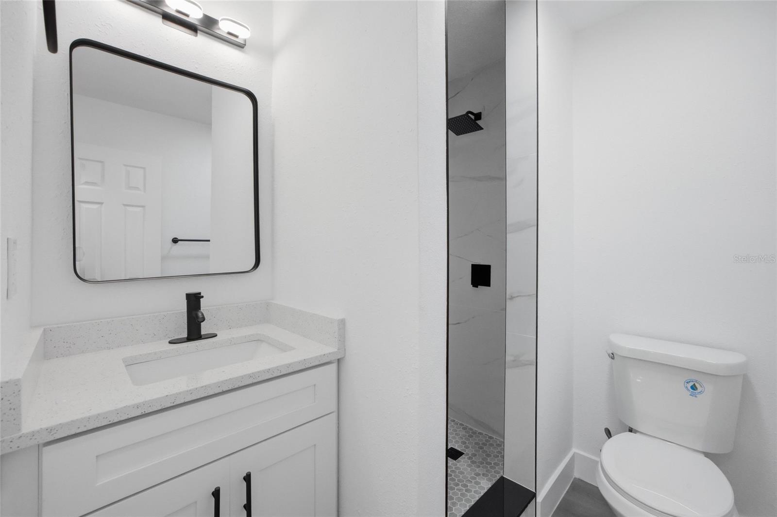 Image 21 of 33 For 1811 Driftwood Circle S