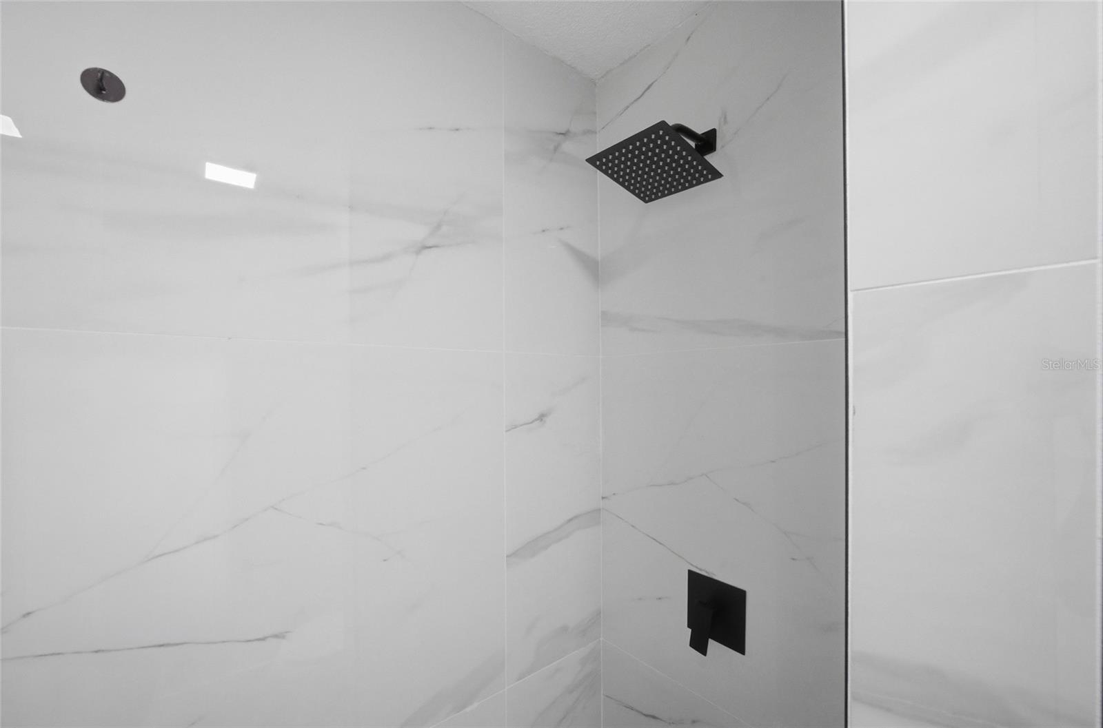 Image 22 of 33 For 1811 Driftwood Circle S