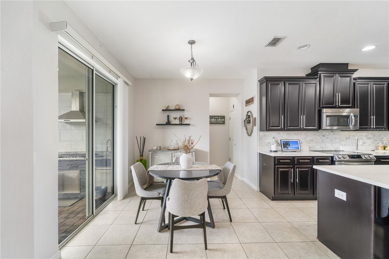 Image 18 of 50 For 12347 Streambed Drive