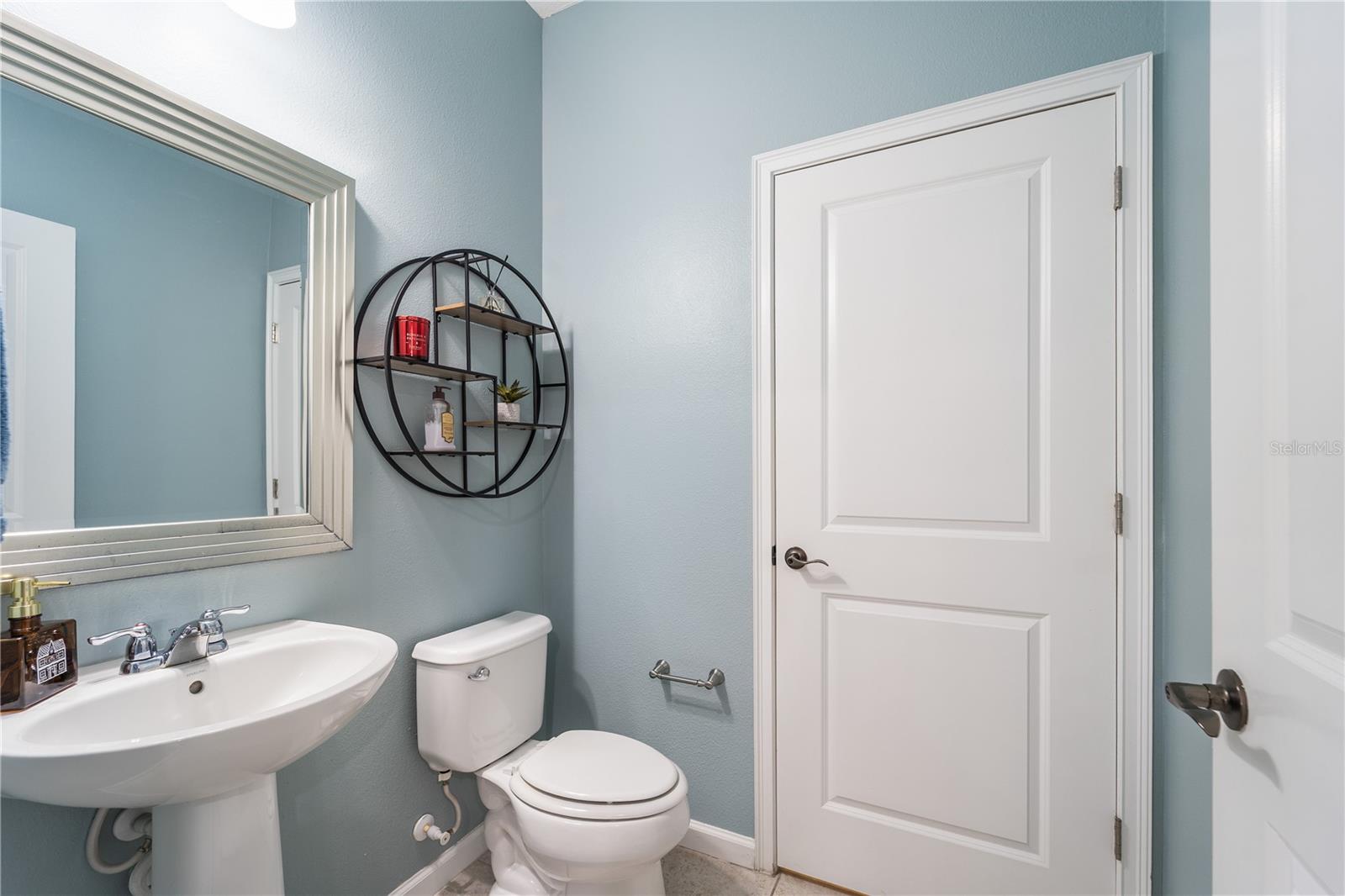 Image 26 of 50 For 12347 Streambed Drive