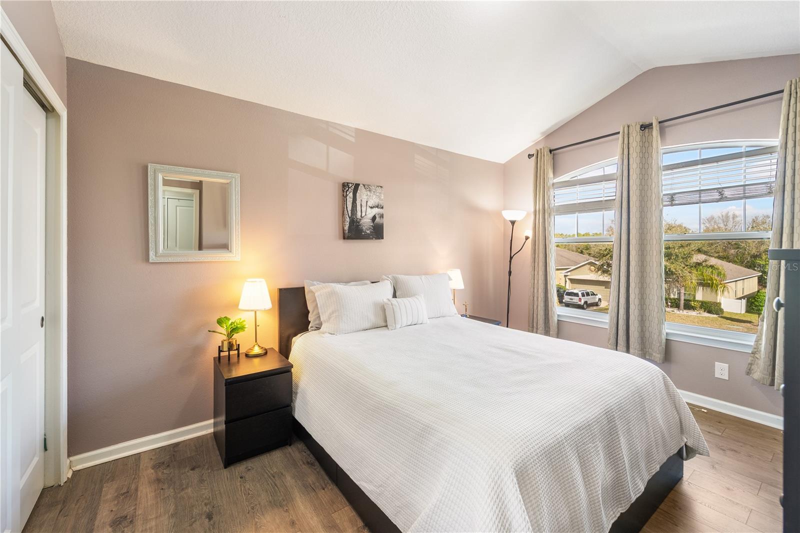 Image 36 of 50 For 12347 Streambed Drive