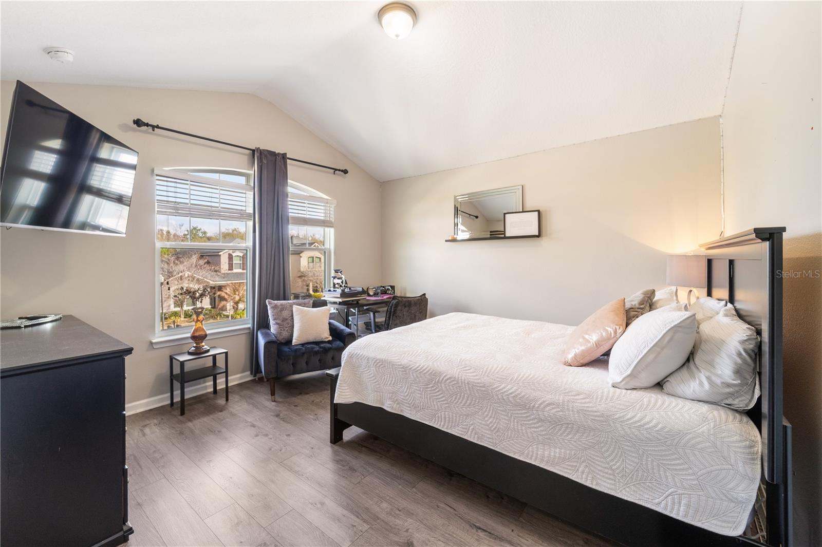 Image 38 of 50 For 12347 Streambed Drive