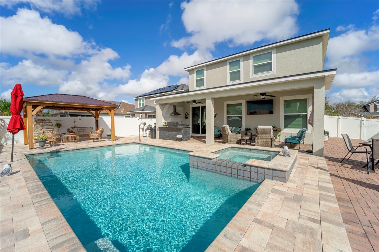 Image 4 of 50 For 12347 Streambed Drive