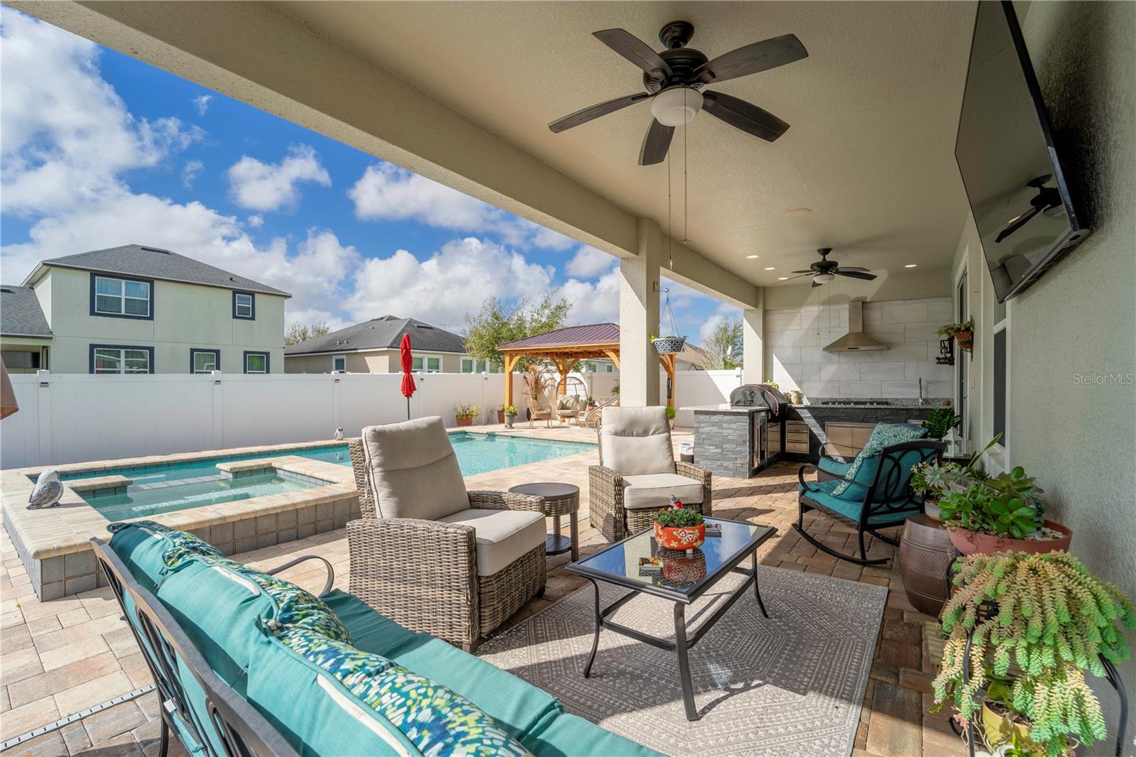 Image 5 of 50 For 12347 Streambed Drive