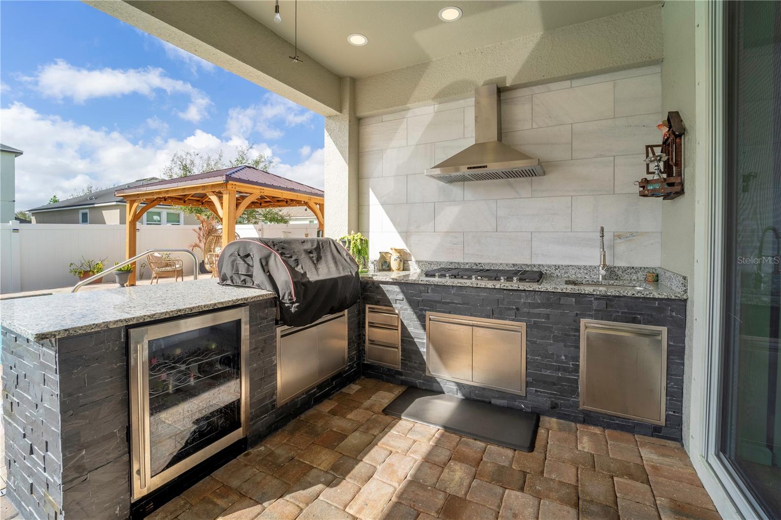 Image 8 of 50 For 12347 Streambed Drive