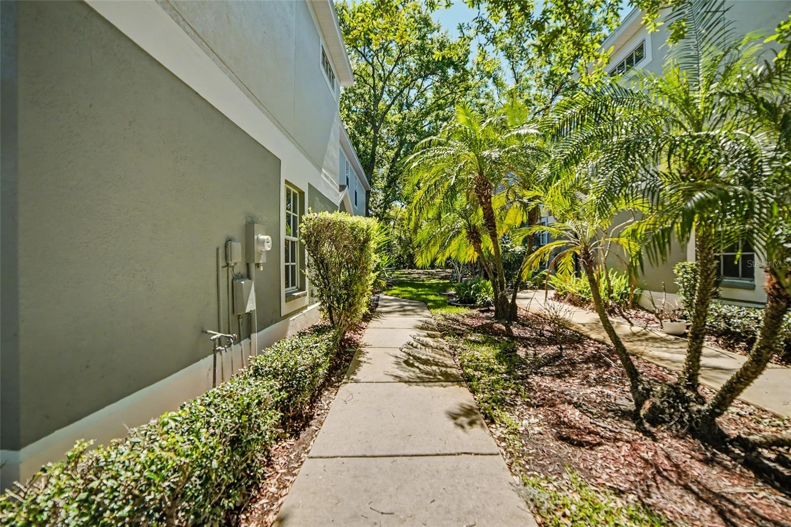 Image 4 of 24 For 2431 Earlswood Court