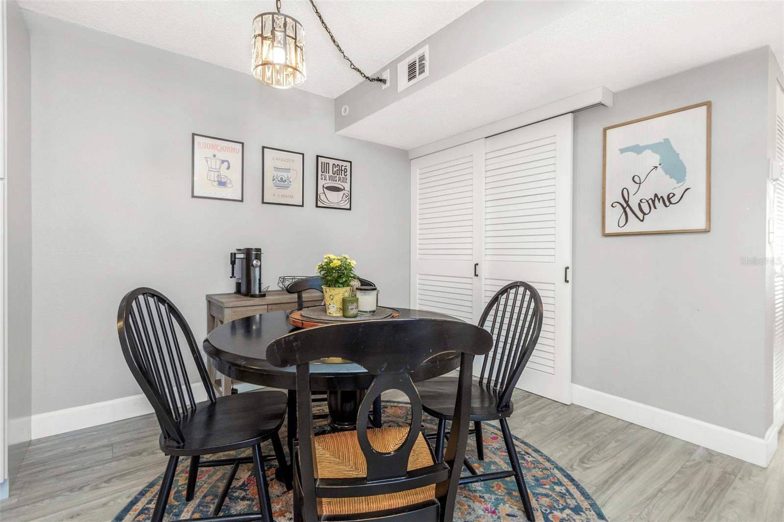 Image 13 of 50 For 3323 Crystal Court E B