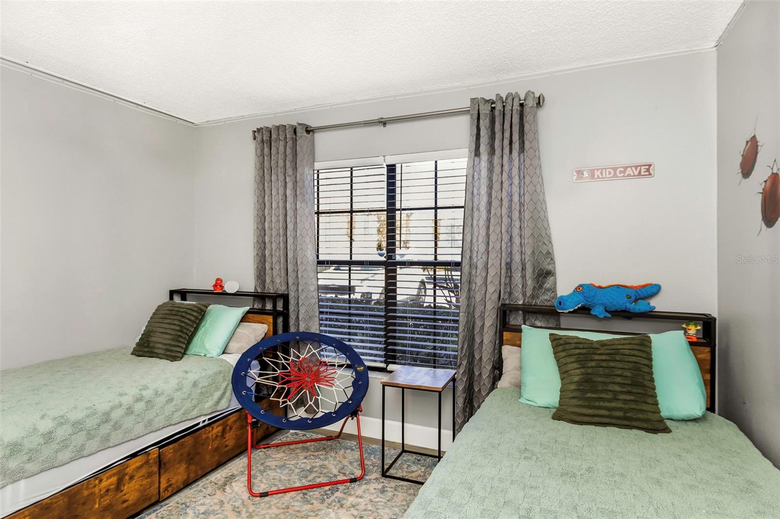 Image 20 of 50 For 3323 Crystal Court E B