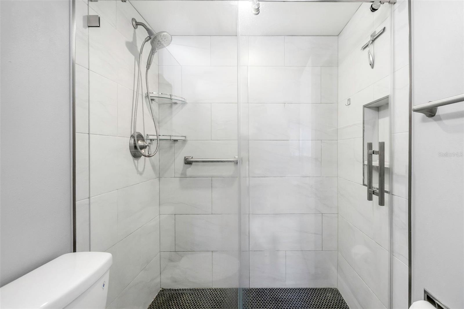 Image 26 of 50 For 3323 Crystal Court E B