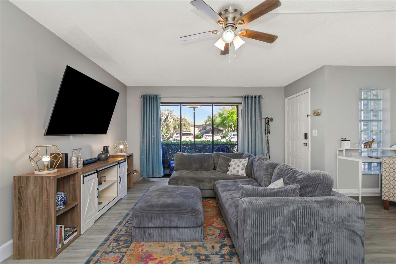 Image 3 of 50 For 3323 Crystal Court E B