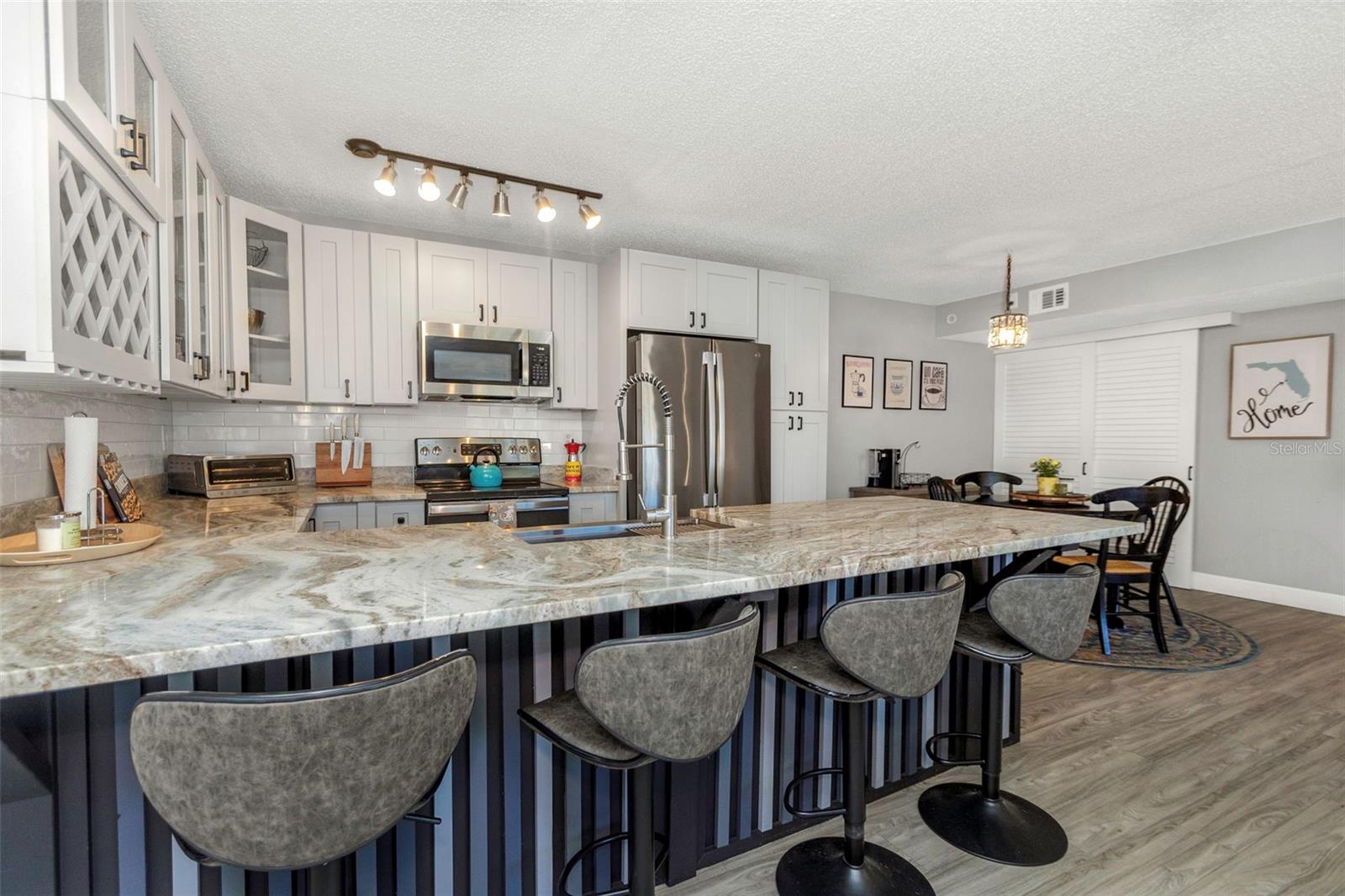 Image 7 of 50 For 3323 Crystal Court E B