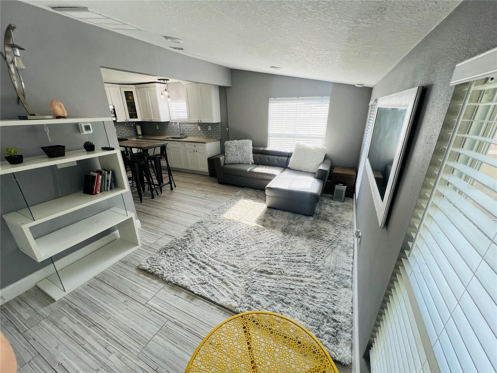 Image 2 of 16 For 7301 Dixon Avenue B