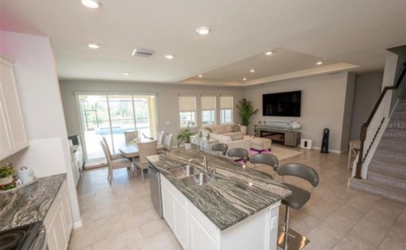 Image 13 of 35 For 3052 Living Coral Drive