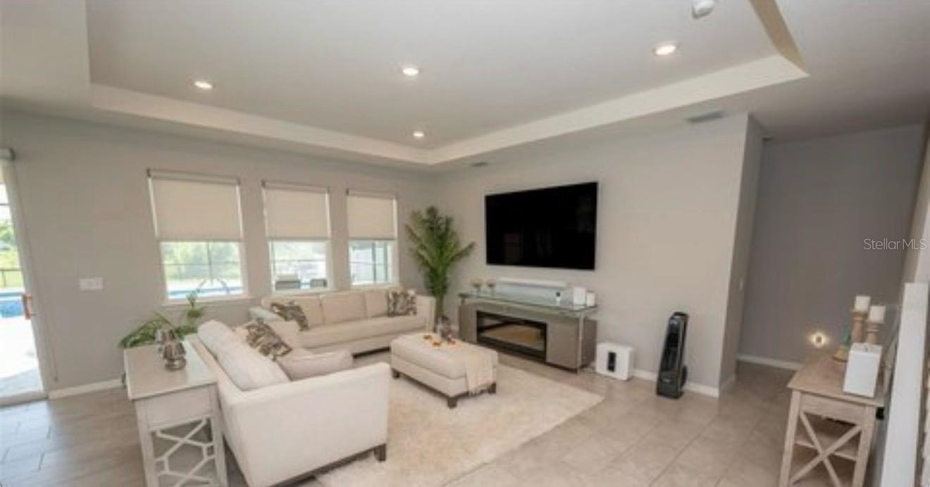 Image 8 of 35 For 3052 Living Coral Drive