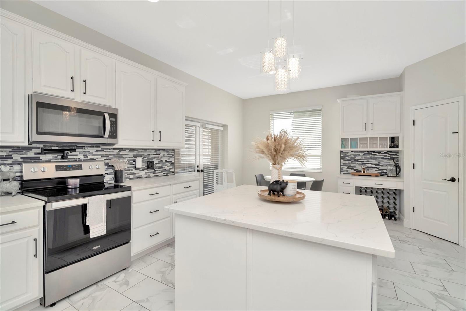 Image 14 of 38 For 4612 Netherwood Drive