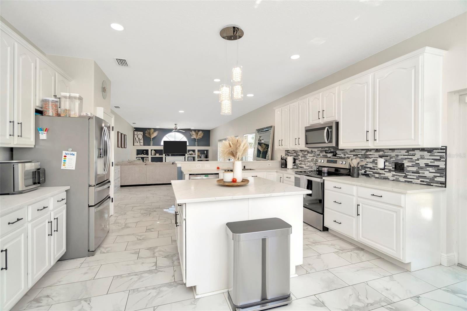 Image 15 of 38 For 4612 Netherwood Drive