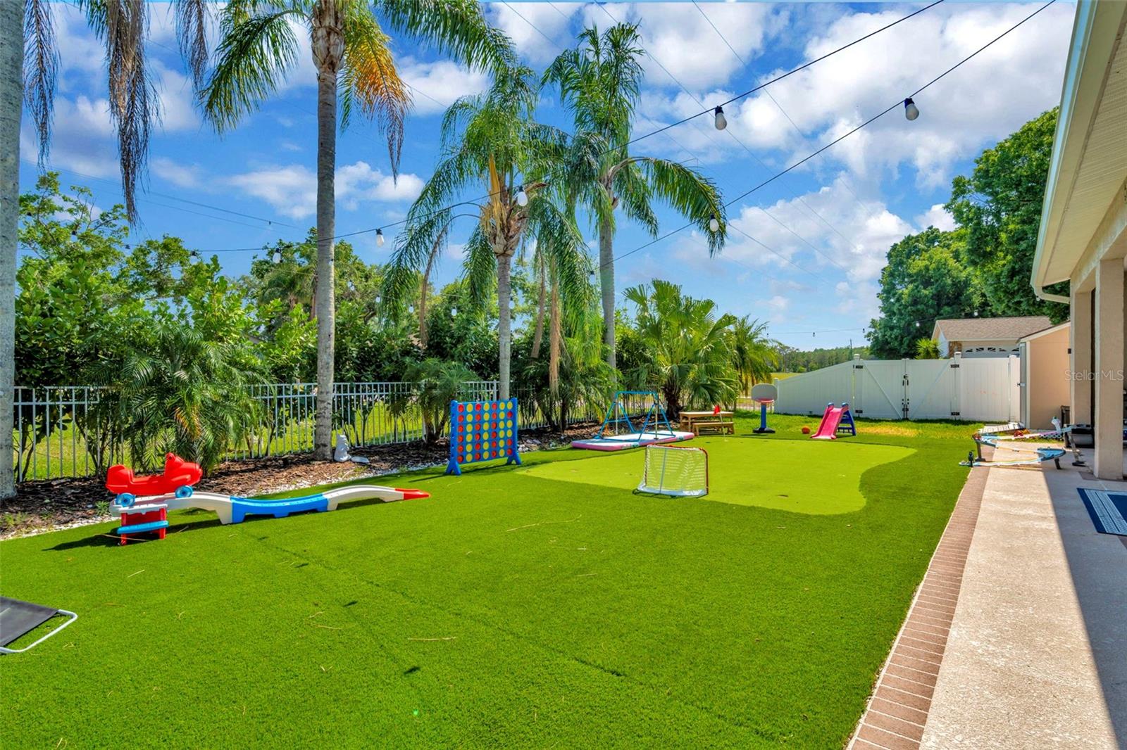 Image 18 of 38 For 4612 Netherwood Drive