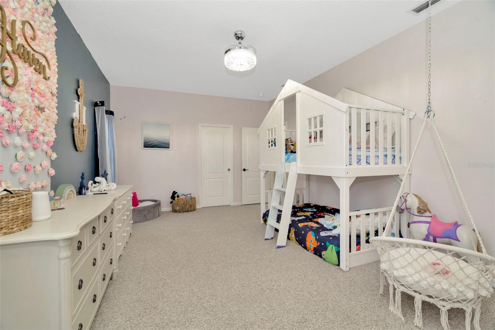 Image 24 of 38 For 4612 Netherwood Drive