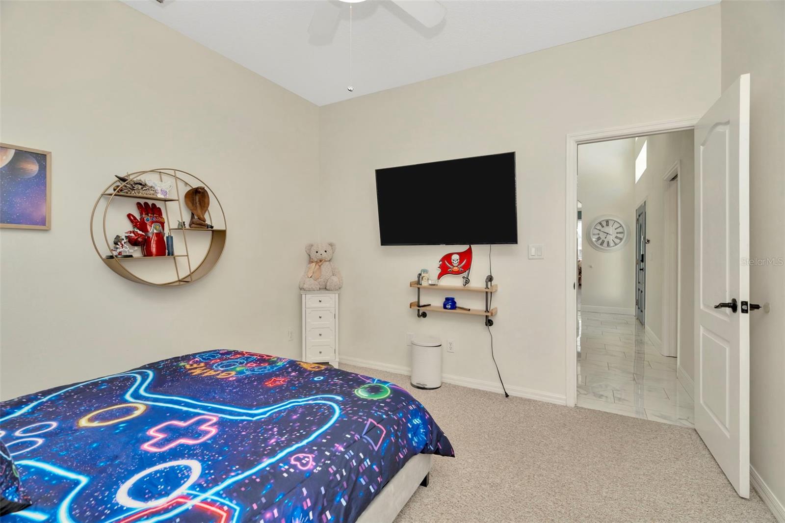 Image 7 of 38 For 4612 Netherwood Drive