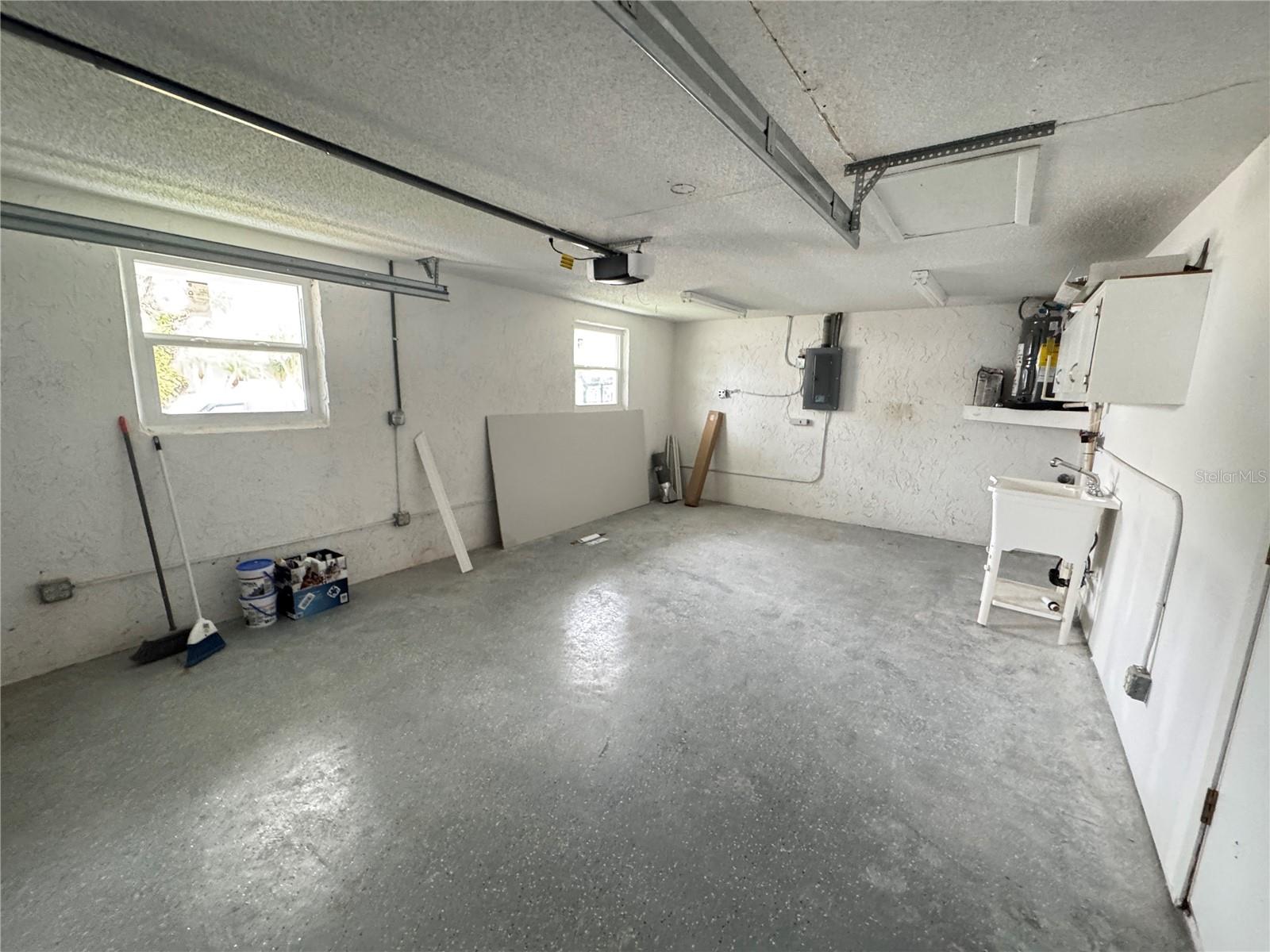 Image 22 of 25 For 4820 Shell Stream Boulevard