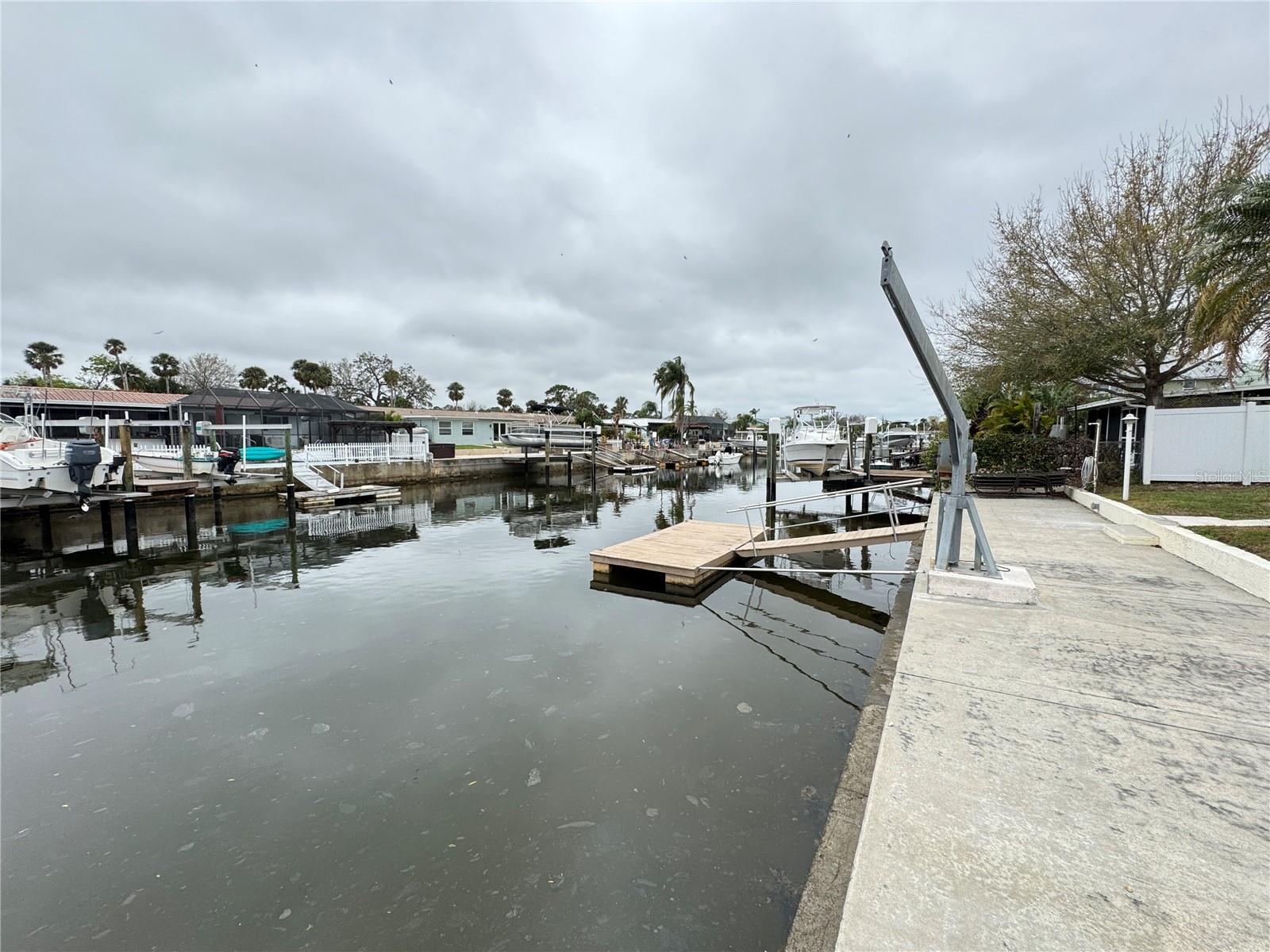 Image 4 of 25 For 4820 Shell Stream Boulevard