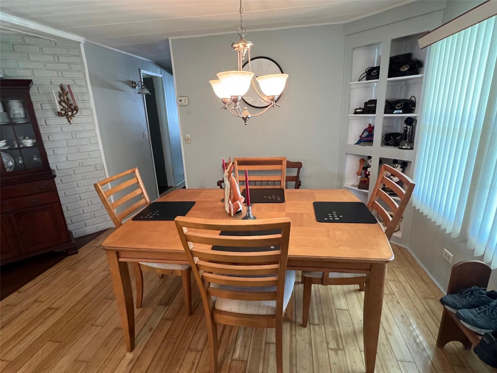 Listing photo id 12 for 29250 Us Highway 19 N 135