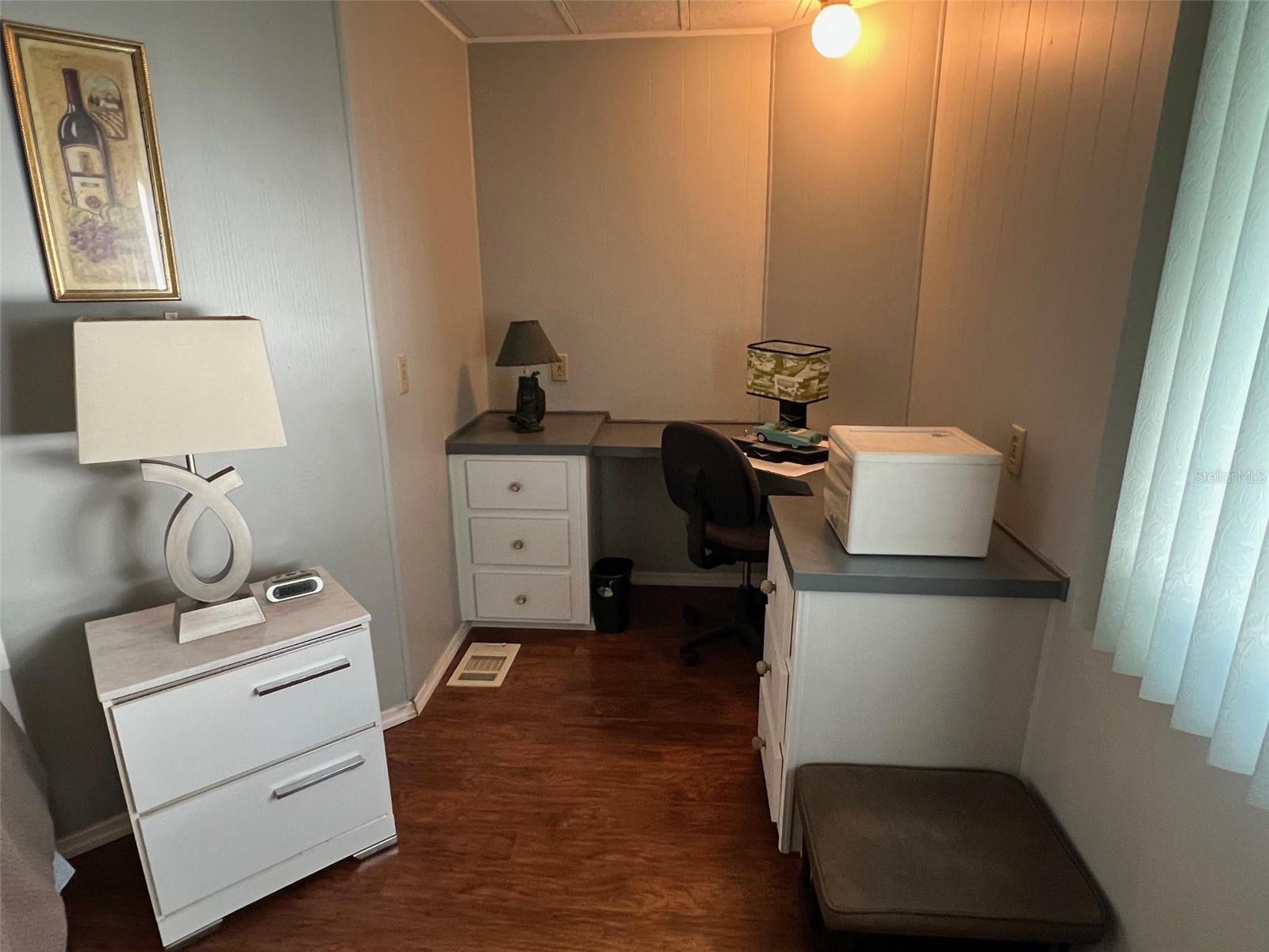 Listing photo id 30 for 29250 Us Highway 19 N 135