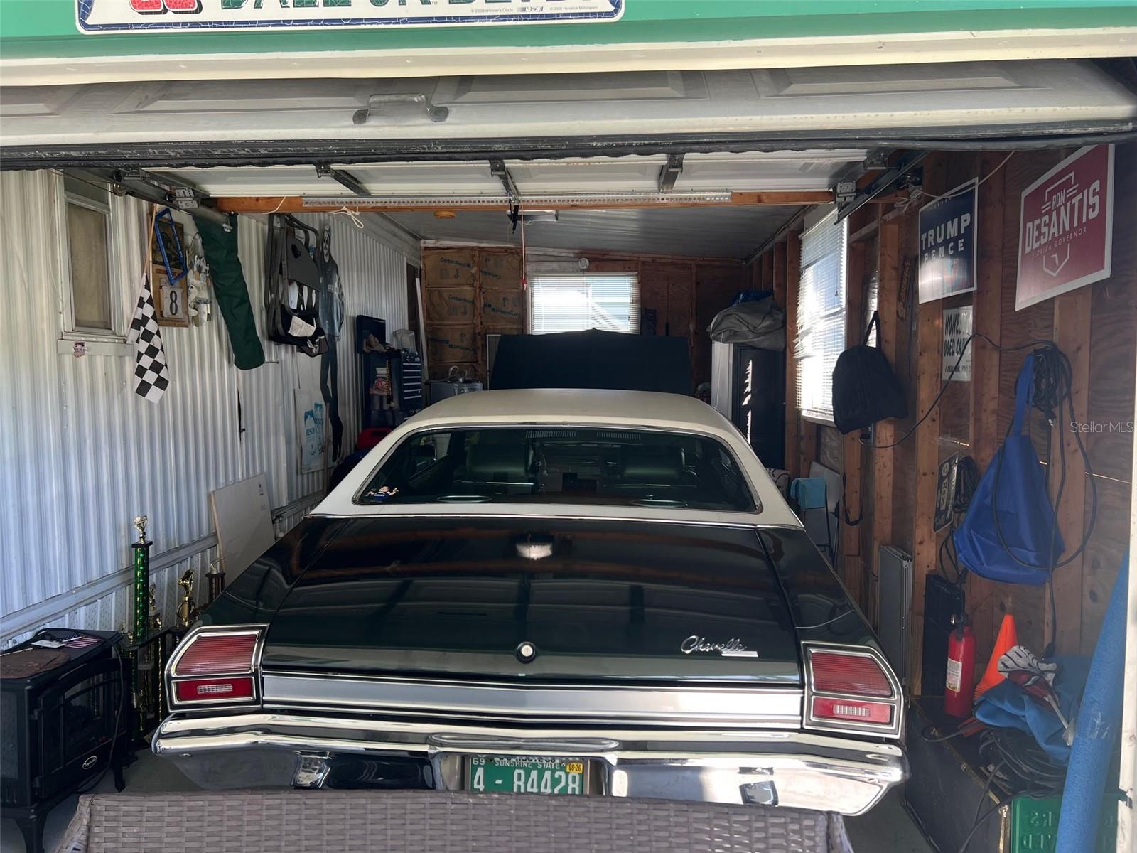 Listing photo id 3 for 29250 Us Highway 19 N 135