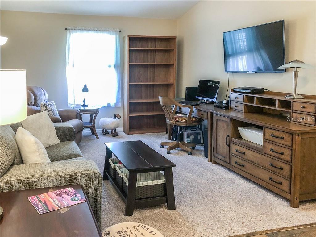 Image 24 of 45 For 1941 Milkweed Trace