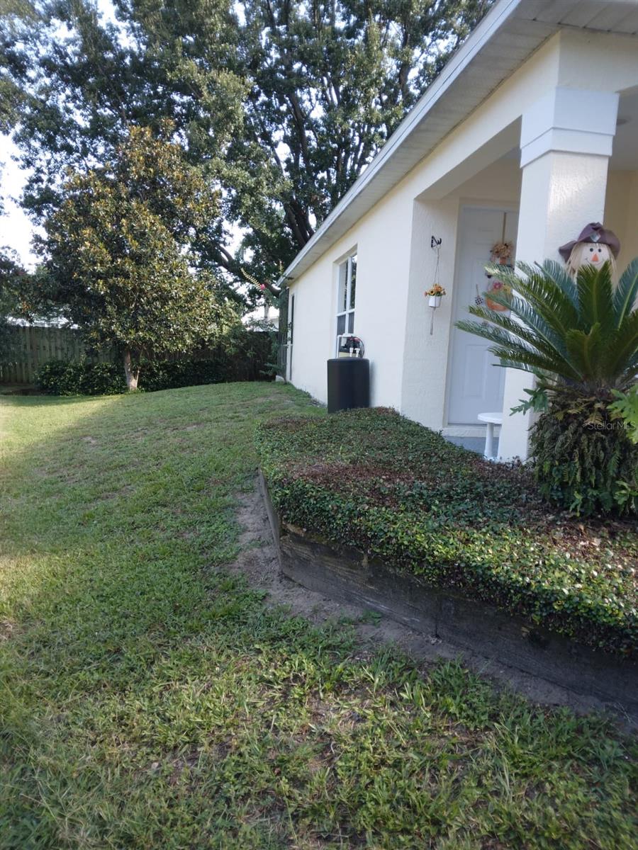 Image 4 of 21 For 2377 Paulette Drive