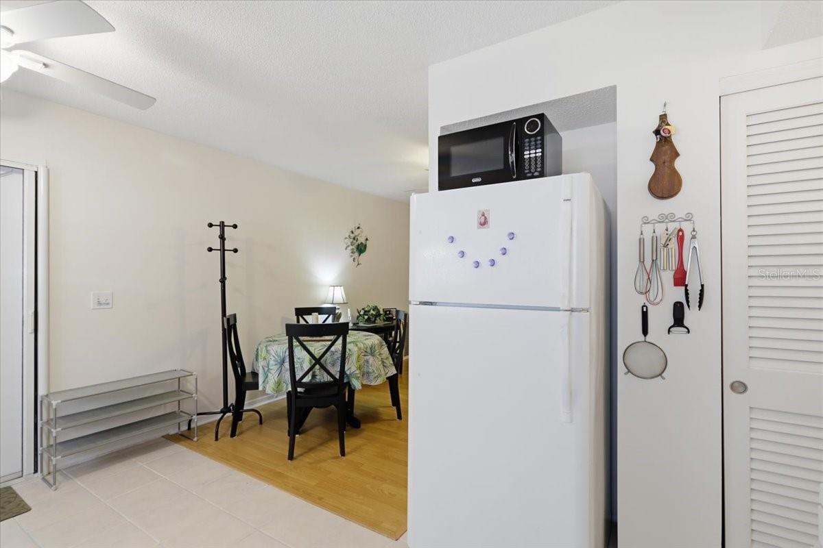 Image 12 of 39 For 7787 39th Terrace N 7787