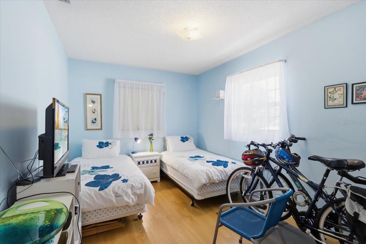 Image 24 of 39 For 7787 39th Terrace N 7787