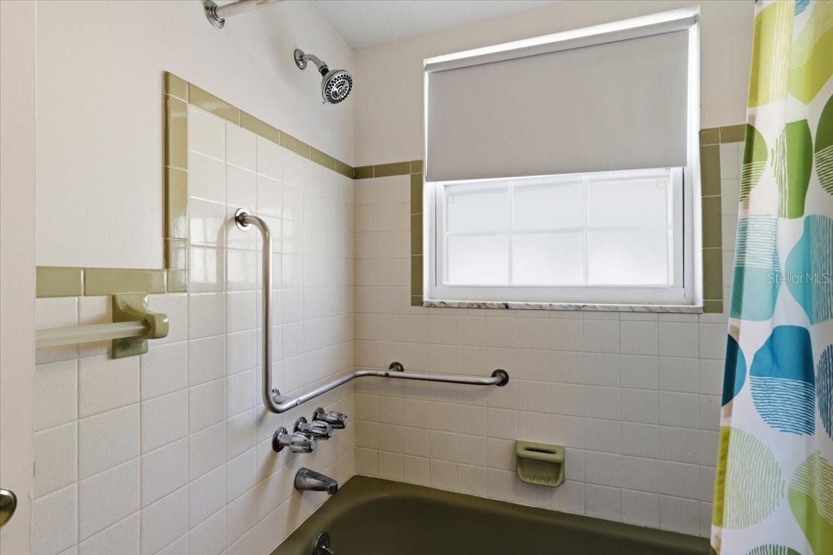 Image 29 of 39 For 7787 39th Terrace N 7787