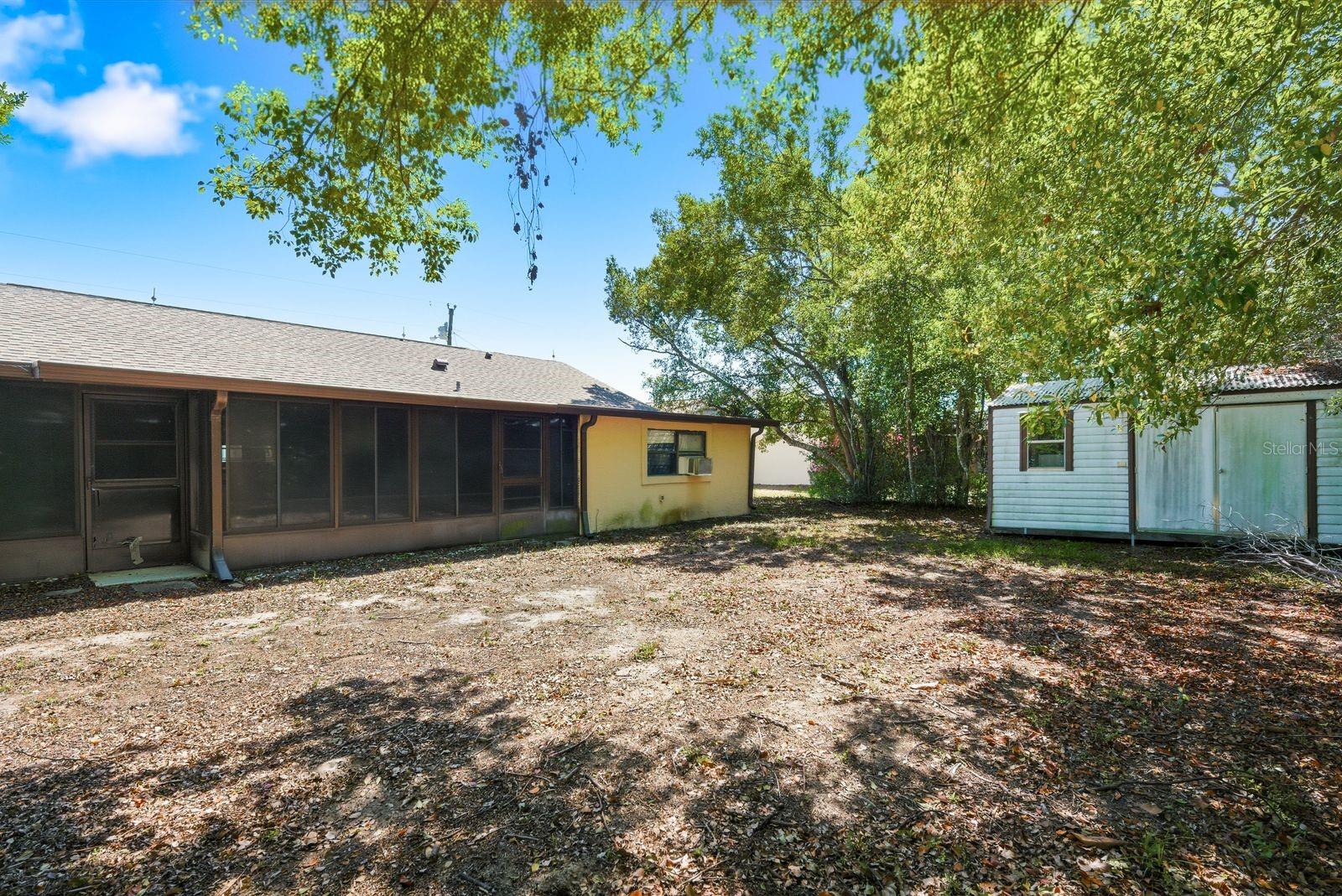 Image 24 of 27 For 10369 Dunkirk Road