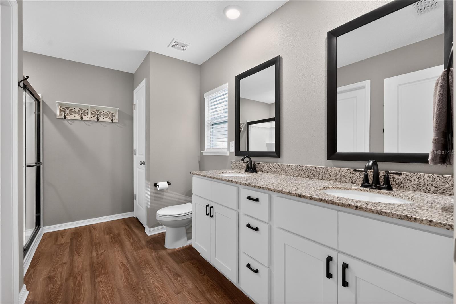 Image 16 of 30 For 10058 Athenia Drive