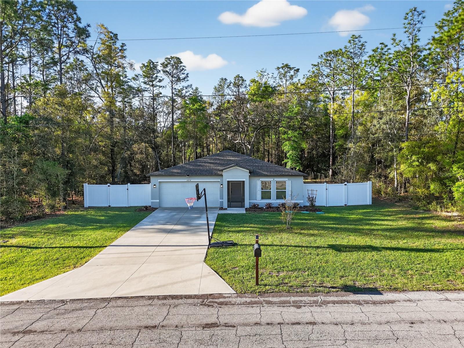 Image 3 of 30 For 10058 Athenia Drive