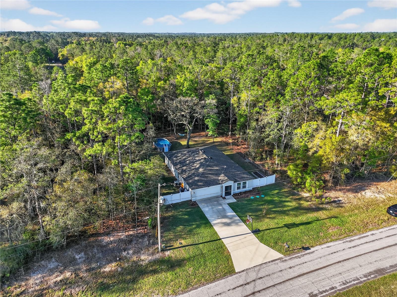 Image 5 of 30 For 10058 Athenia Drive