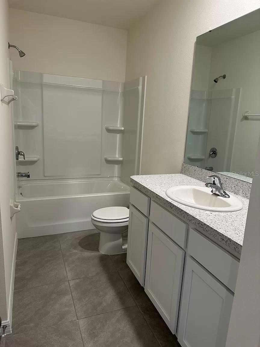 Image 29 of 38 For 299 Mangrove Shade Circle