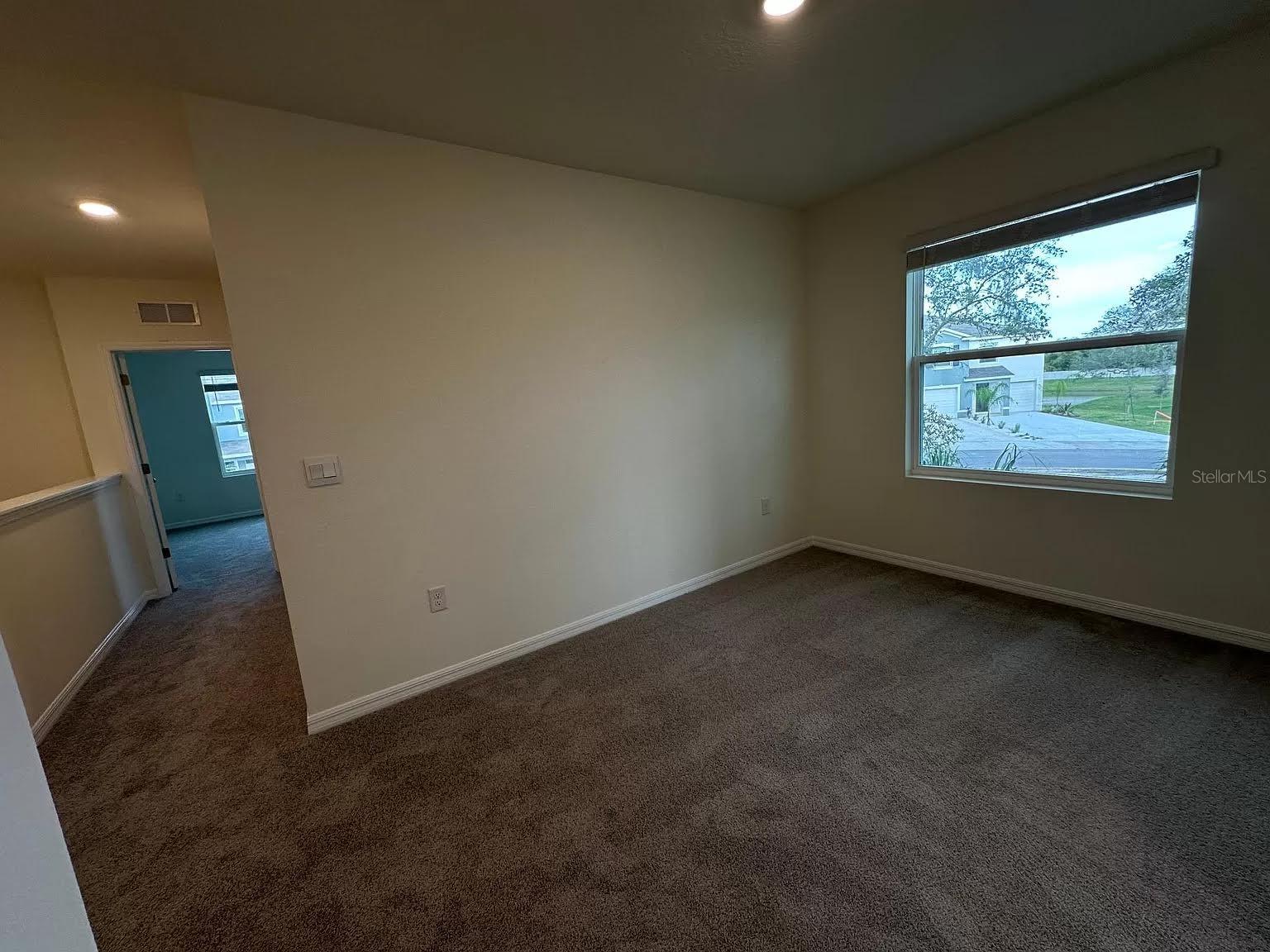 Image 33 of 38 For 299 Mangrove Shade Circle