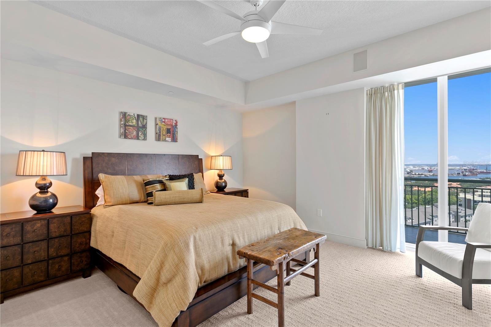 Image 27 of 52 For 450 Knights Run Avenue 1704