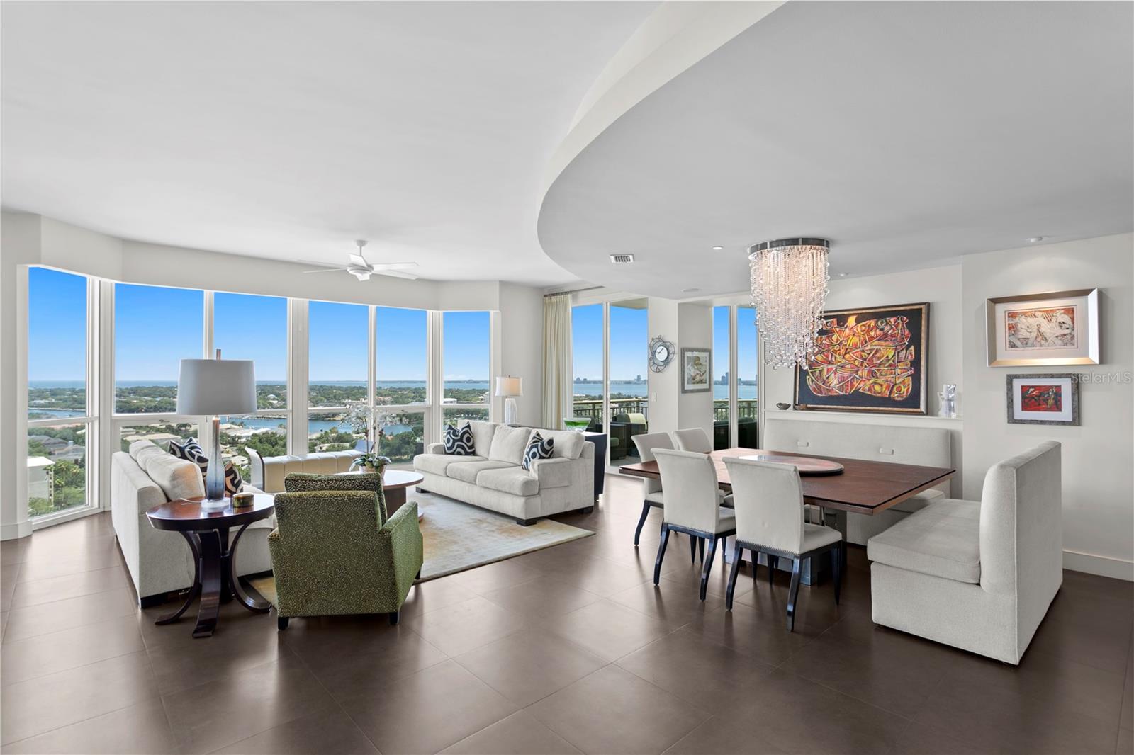 Image 4 of 52 For 450 Knights Run Avenue 1704