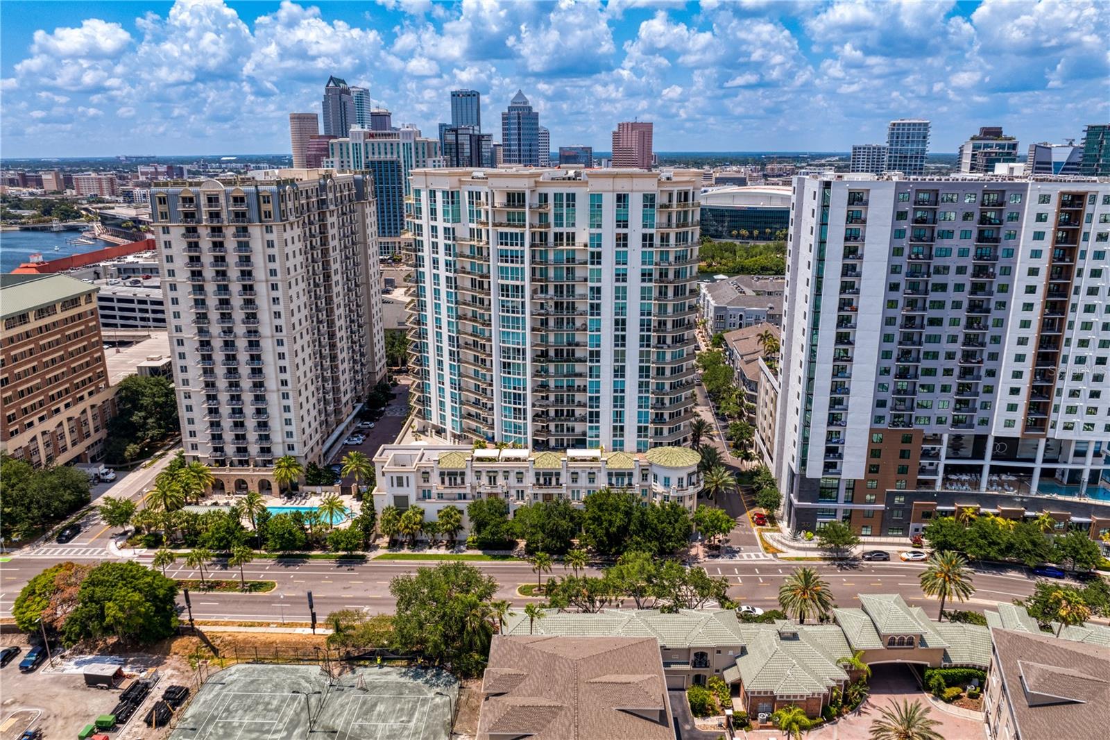 Image 52 of 52 For 450 Knights Run Avenue 1704