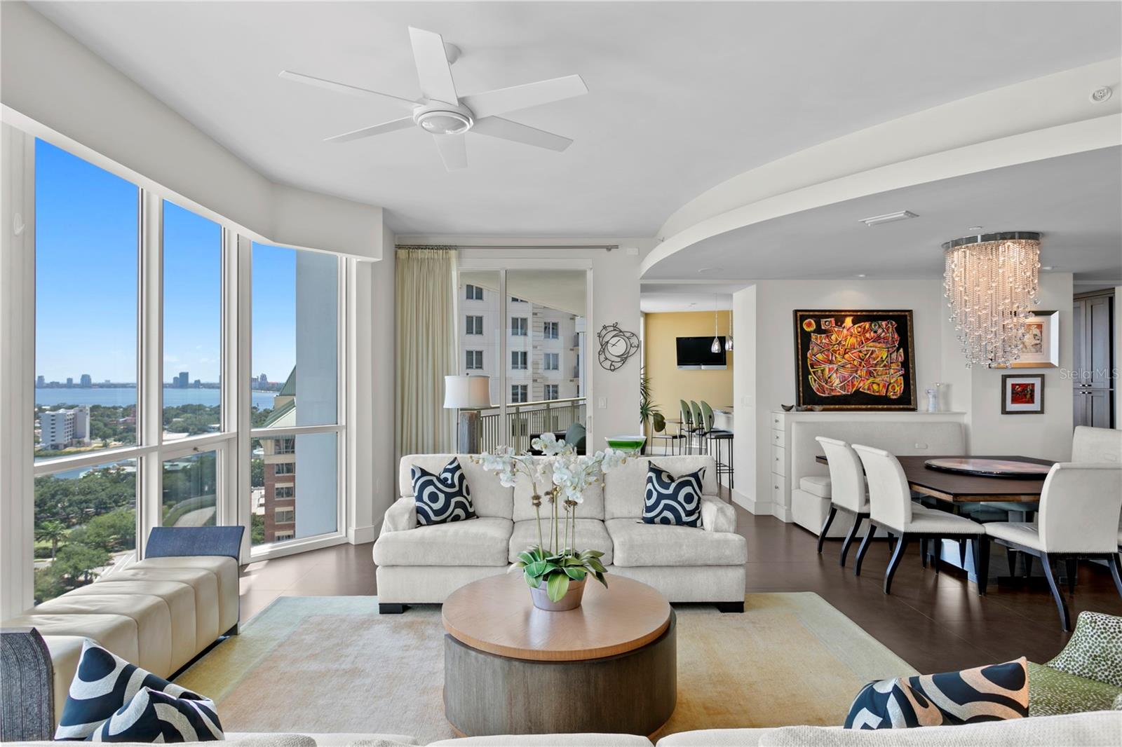 Image 7 of 52 For 450 Knights Run Avenue 1704