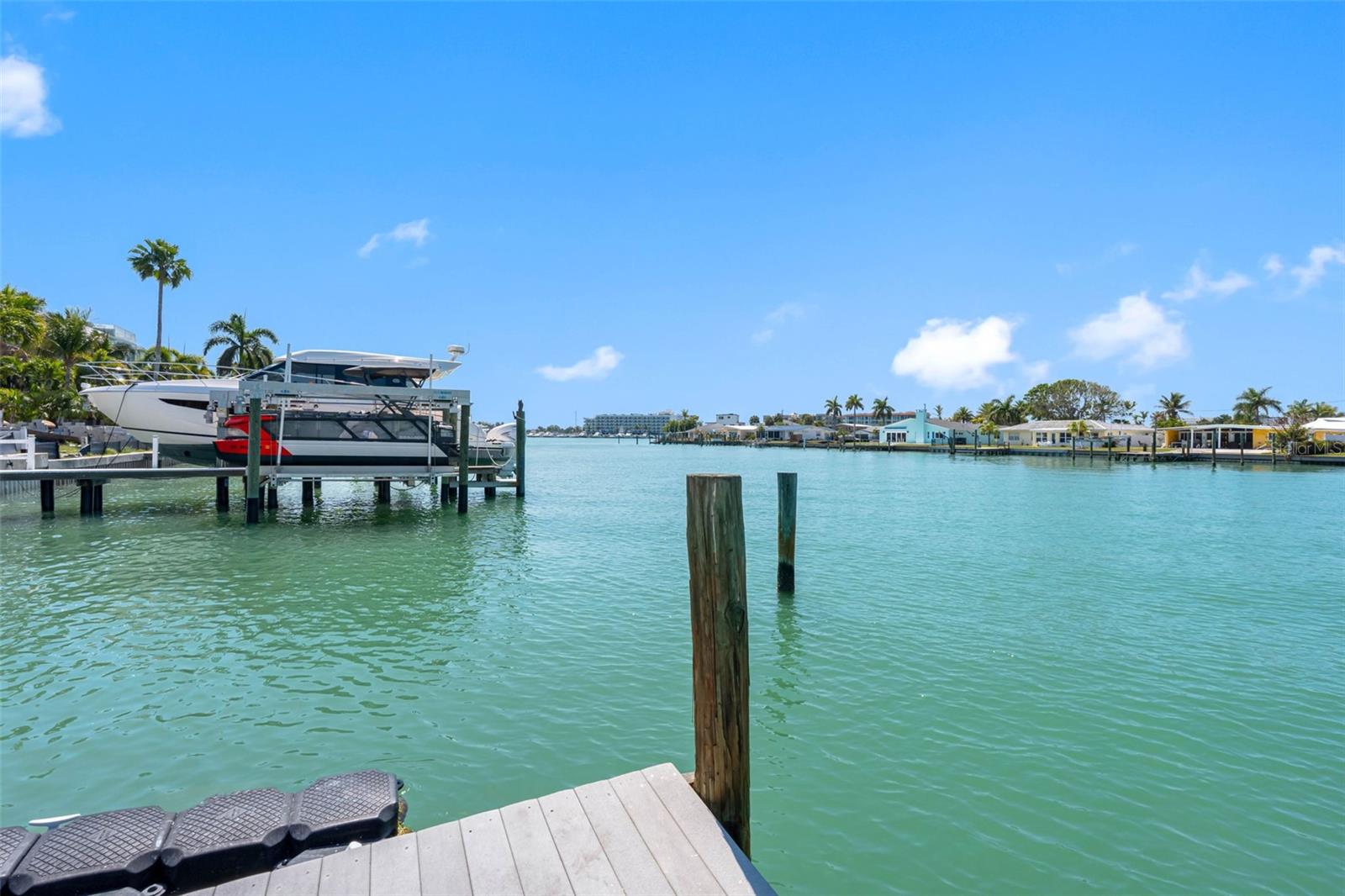 Image 12 of 79 For 11260 5th Street E